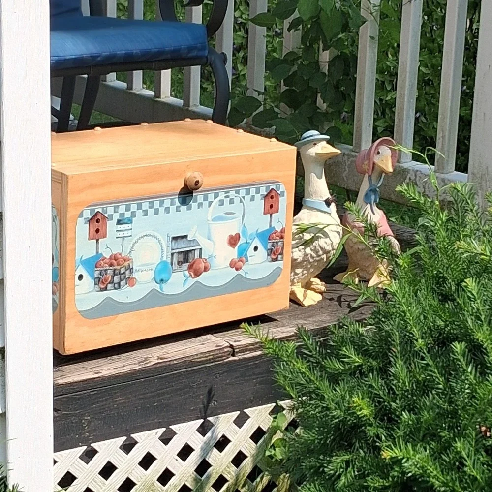 Vintage 90s Cottagecore Country Bread Box Butter Mom Unique!